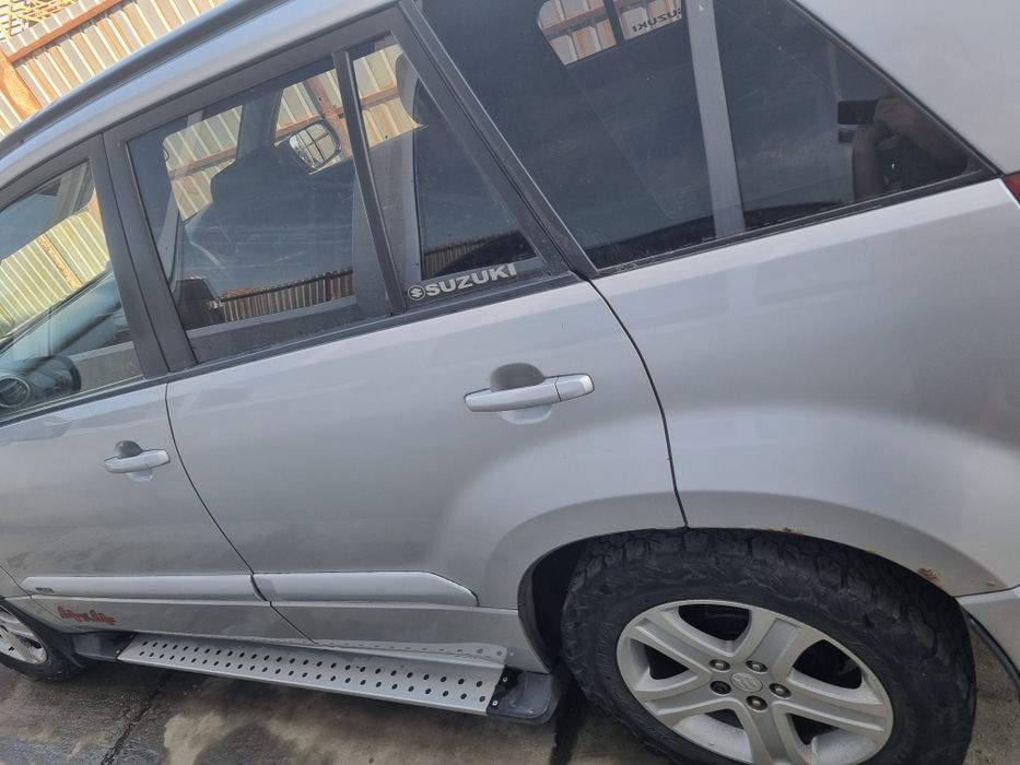 Usă/Uși Portiere/Portieră stânga/dreapta față/spate Suzuki GrandVitara