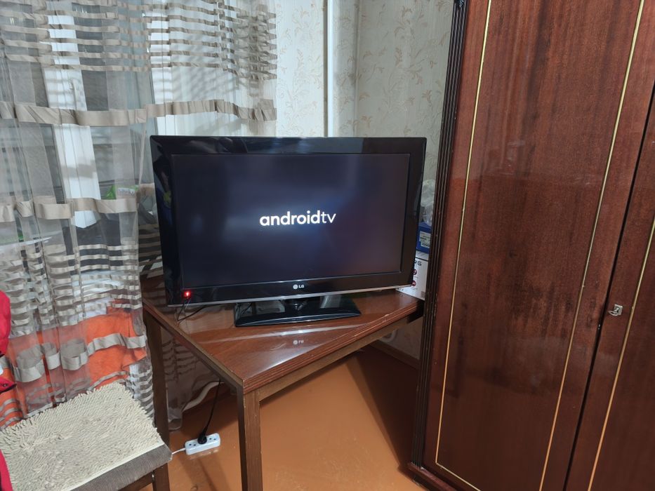 Продам телевизор LG