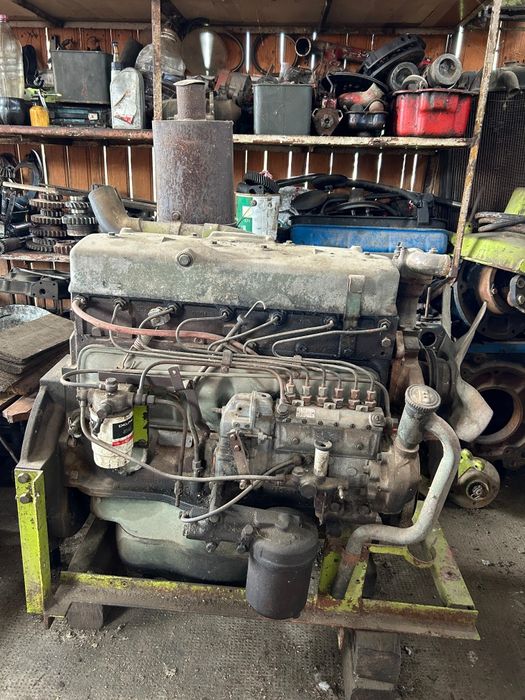 Vand motor mercedes funcțional