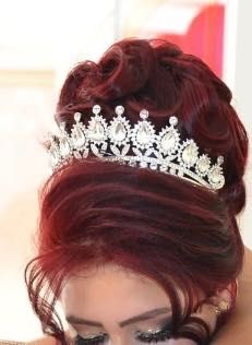 Продавам рокля много стилна