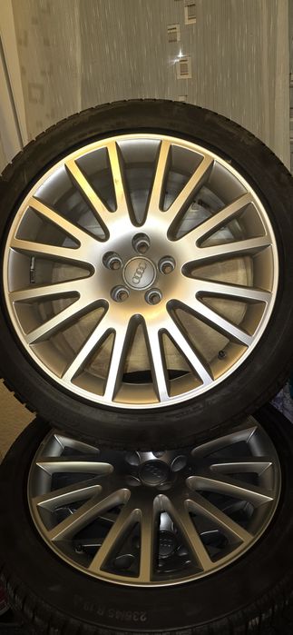 Vând jante Audi R19 cu cauciucuri de iarna