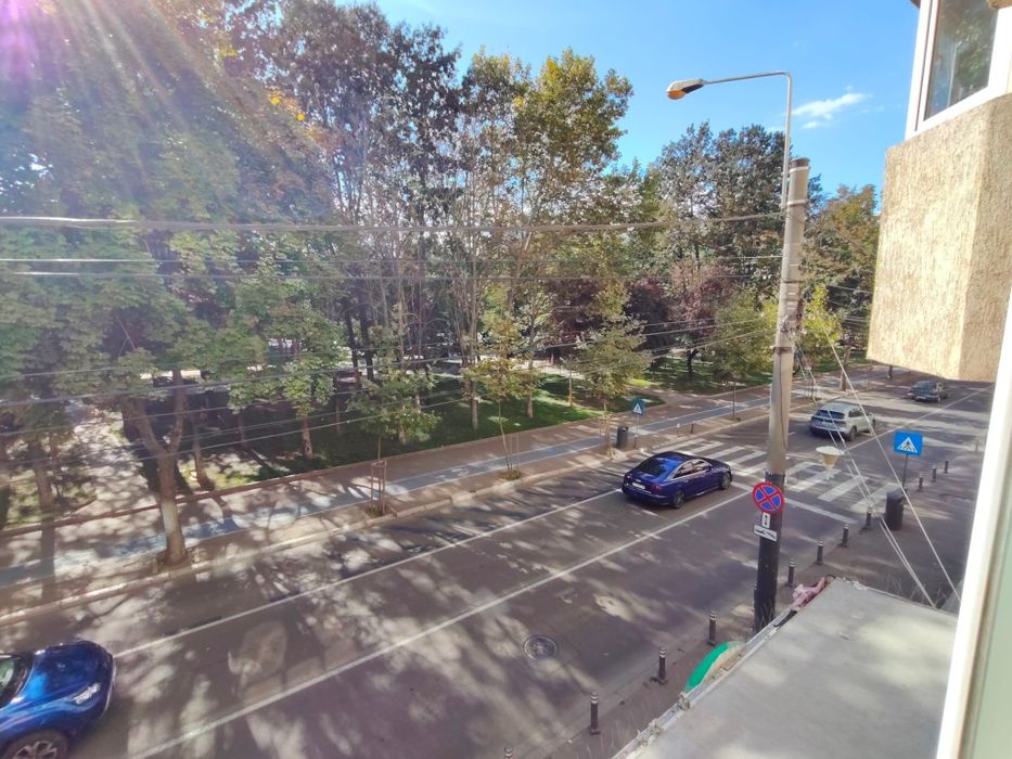 Apartament 3 camere Etaj 1, zona Tomis 2