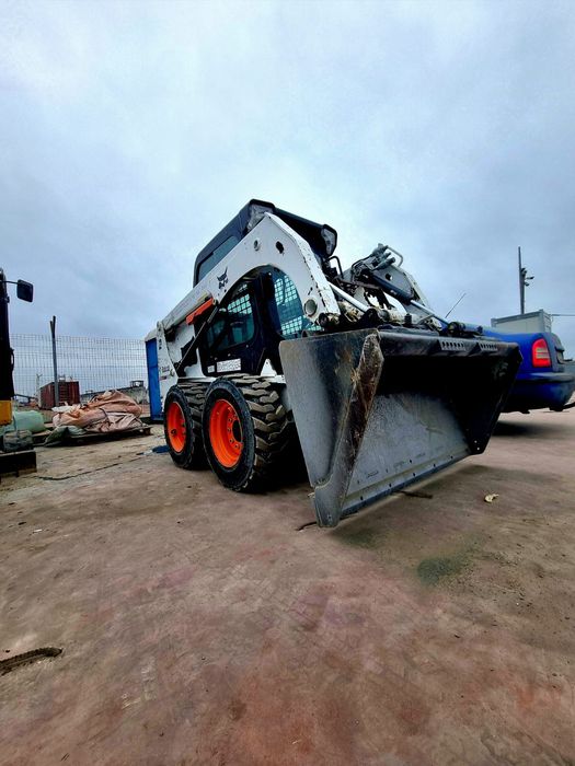 inchiriere miniexcavator excavator bobcat cilindru compactor
