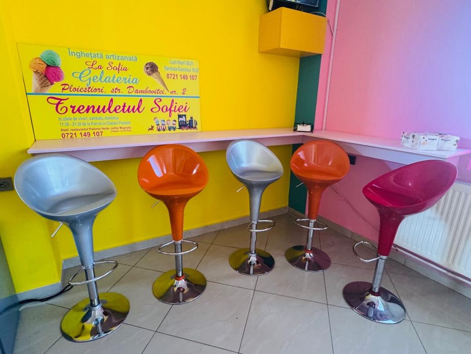 Scaune bar reglabile, plastic, rotativ, colorate