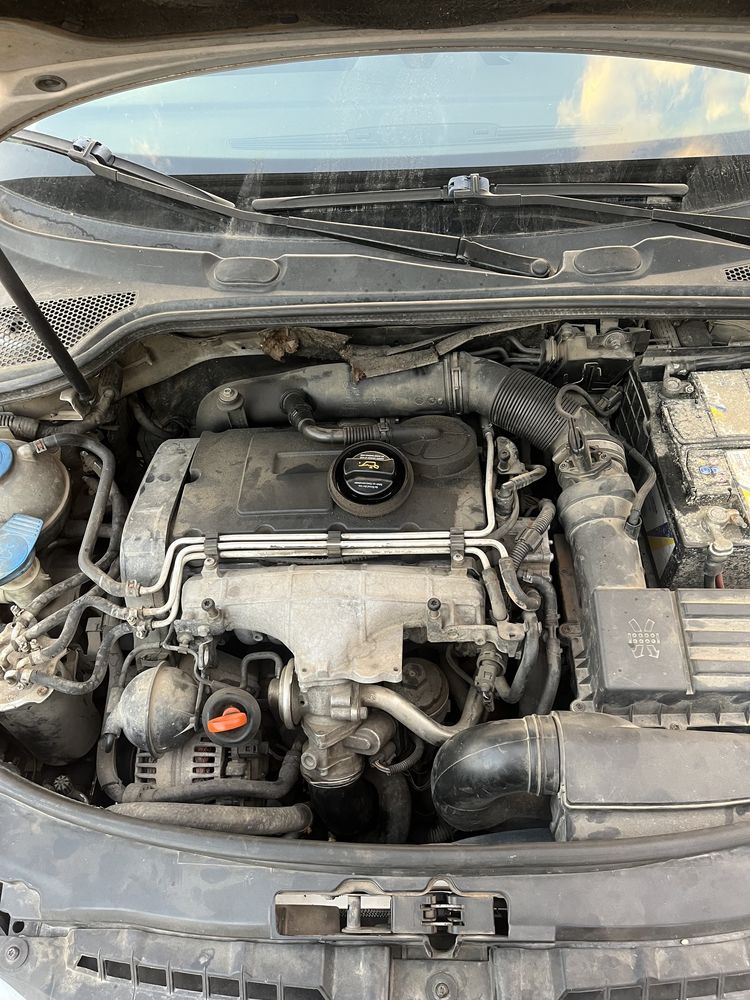 Двигател BKD 2.0TDI 140к.с Golf 5 vw touran audi a3