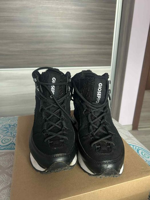 Зимни обувки GIOSEPPO