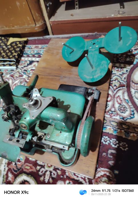 Averlo moshina  sotiladi