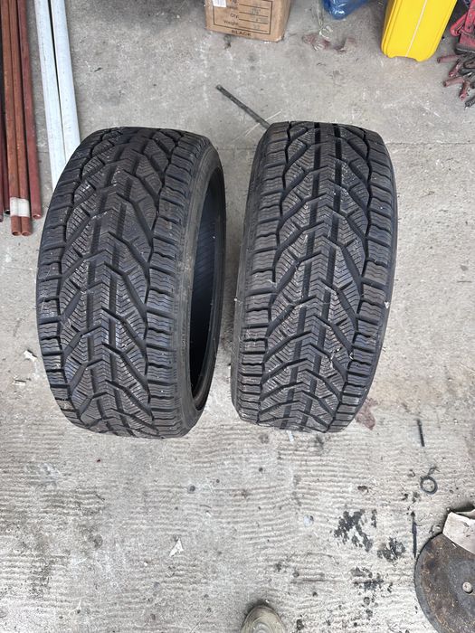 Anvelope iarna 225 40 r18