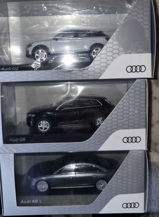 Se vinde macheta audi A5,a8,q2,q5