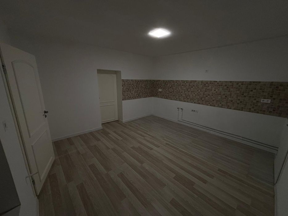 Casa osorhei zona centrala la sosea