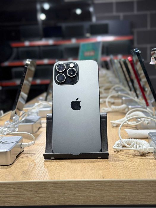 Телефон iPhone 15 Pro Max 256Gb / Айфон 15 Про Макс 256Гб 90%