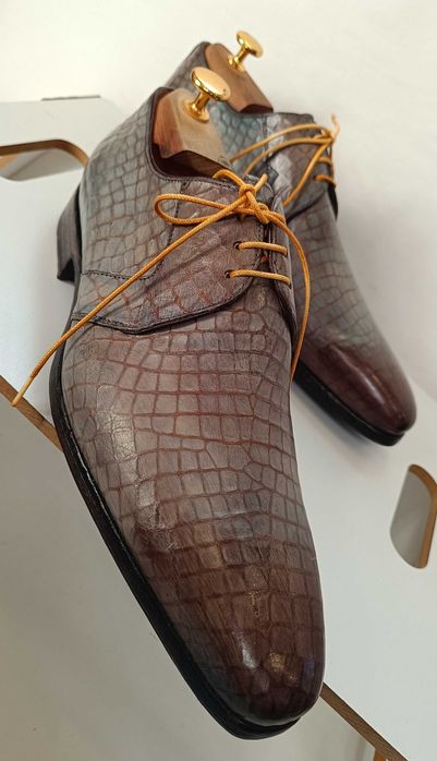 Pantofi de lux 43.5 44 44.5 Greve NOI lucrati manual piele embosata