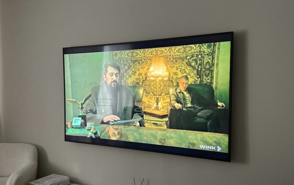 Продам Samsung  75” 4K UHD Smart TV