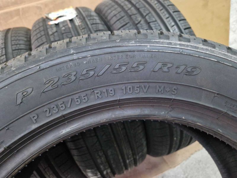 4 Pirelli R19 235/55 XL
нови летни гуми DOT1717