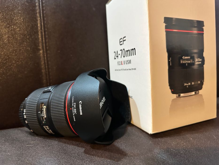 Vând pachet Canon 5D Mark IV+Lentila Canon EF 24-70mm f/2.8 L II USM