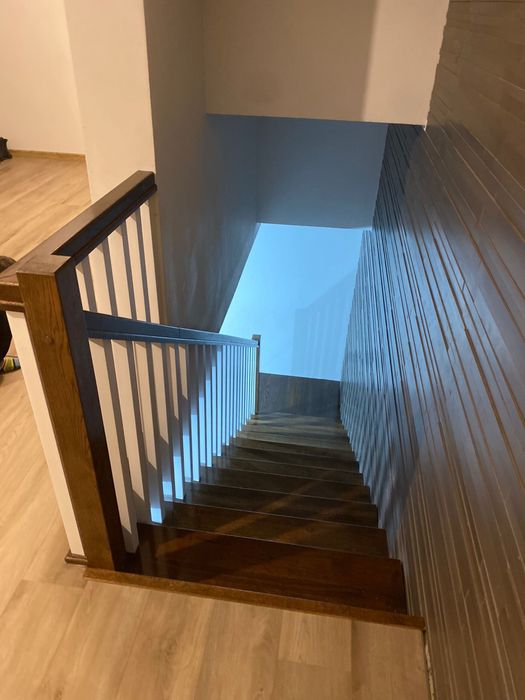 Scari lemn STEJAR la comanda