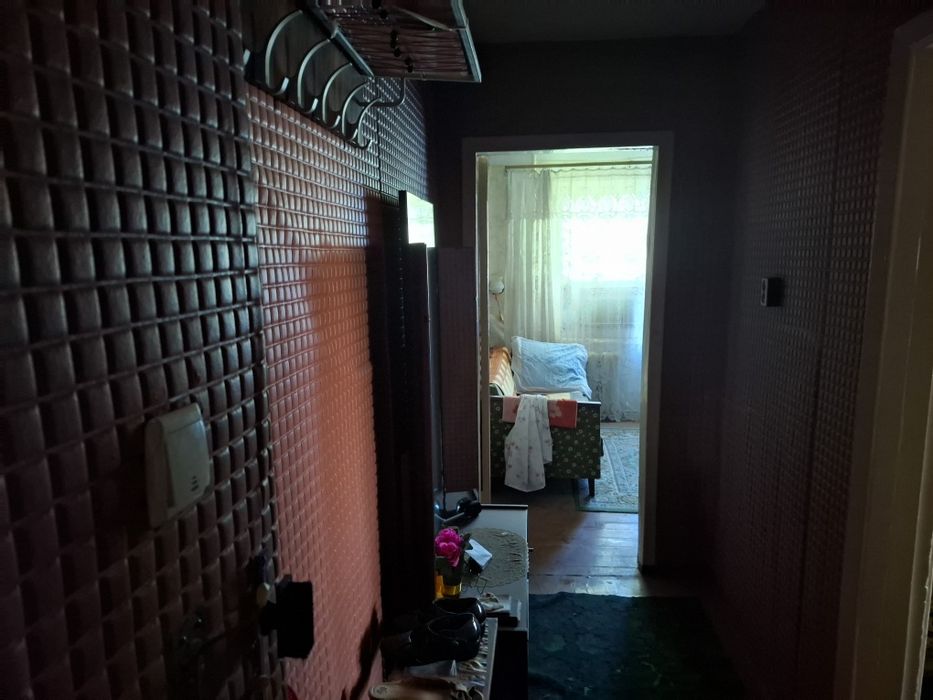 Mubakek kvartira sotiladi