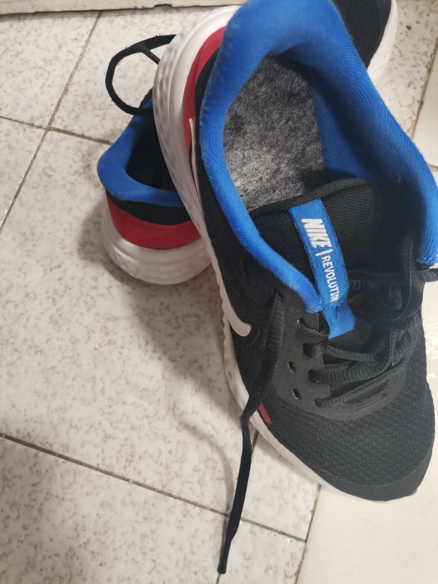 Детски маратонки Nike Revolution