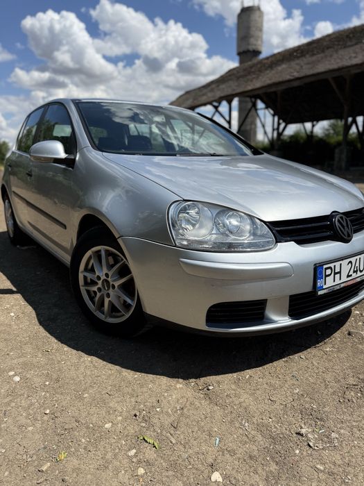 Golf V de vanzare