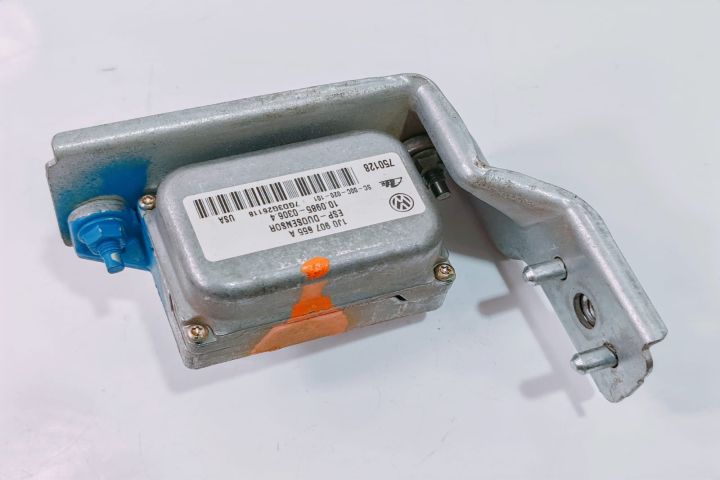 Senzor ESP  Volkswagen VW 1J1907637D / 1J0907655A Volkswagen VW Bora