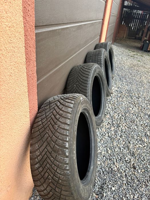 Cauciucuri de iarnã 225/55R16