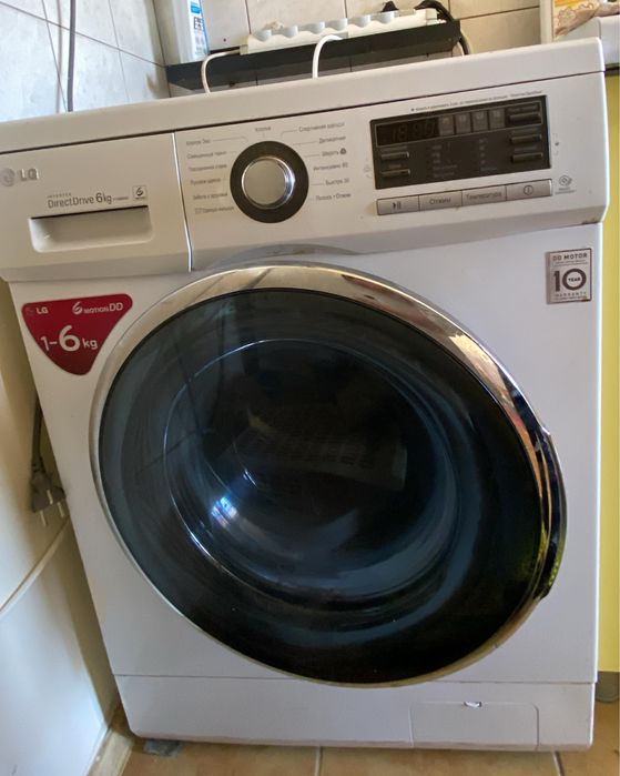 Стиральная машинка LG б/у 30тыс в рабочем состоянии