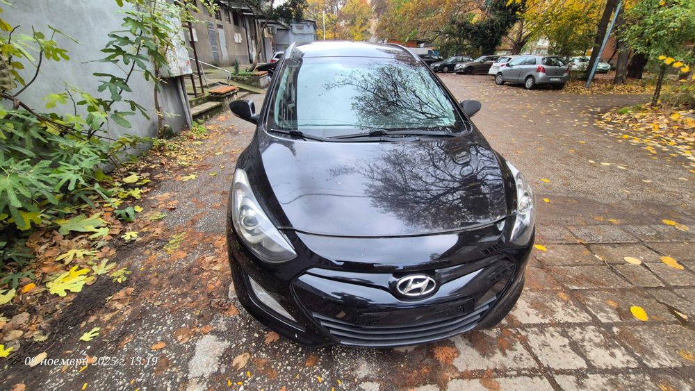 Hyundai i30 cw ,1,6 110кс