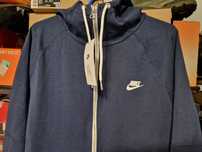 Hanorac Nike Sportswear, original, nou, S,M,L