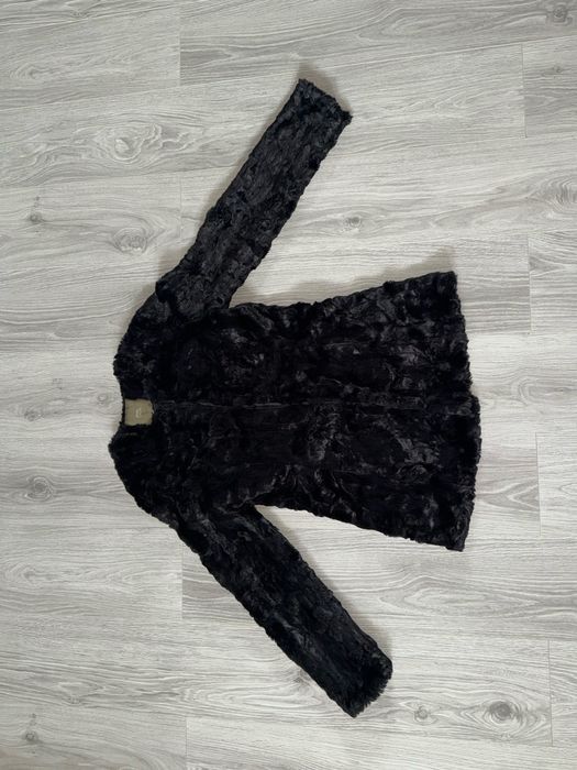 Haina de blana neagra