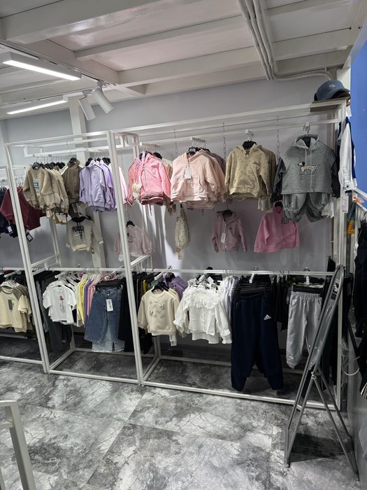 Продам по 45 тыс стойки оборудование, 25 шт