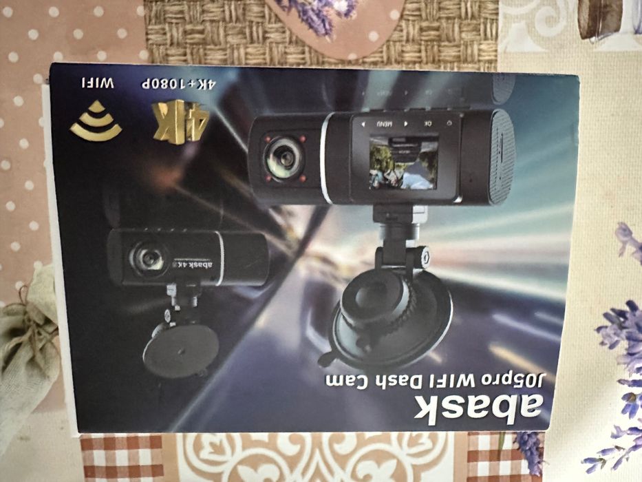 Видеорегистратор с 2 камери