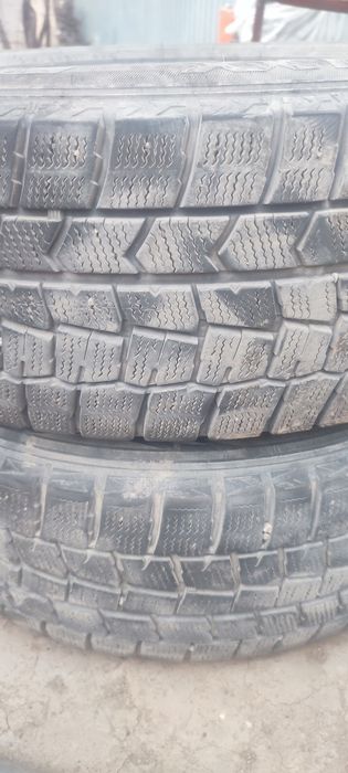 Продам комплект зимних шин в отличном состоянии