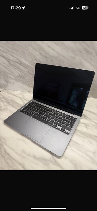Apple Air 13” M1 72 DE CICLURI!!!