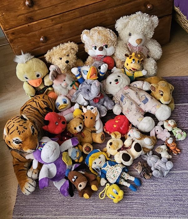 Лот плюшени играчки