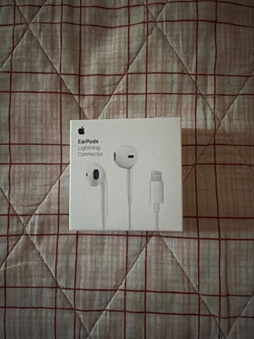 Apple EarPods Lighting