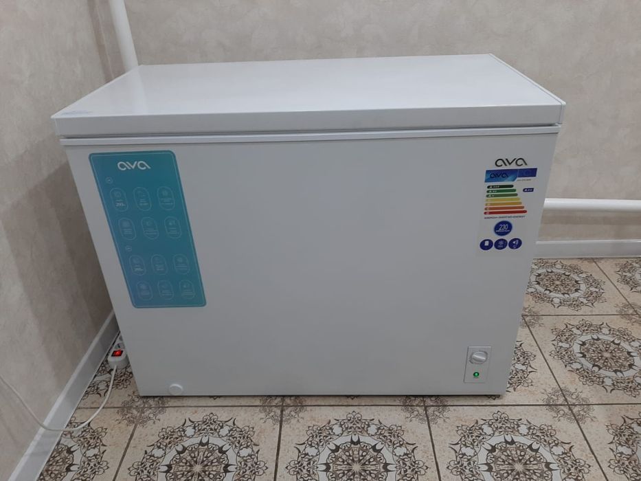 Продам морозильник