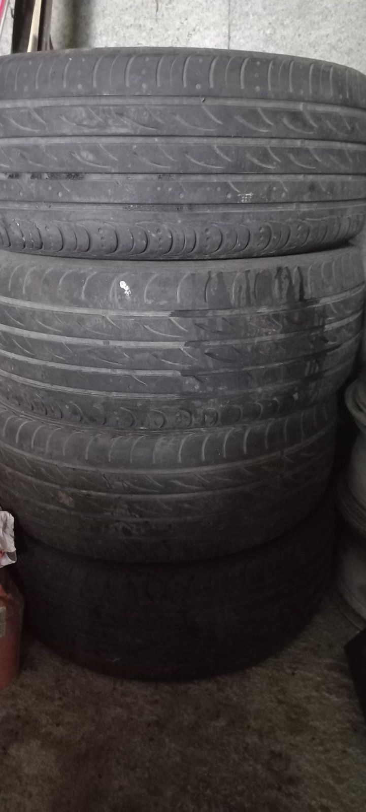 Летни гуми 235/60R16 4x4