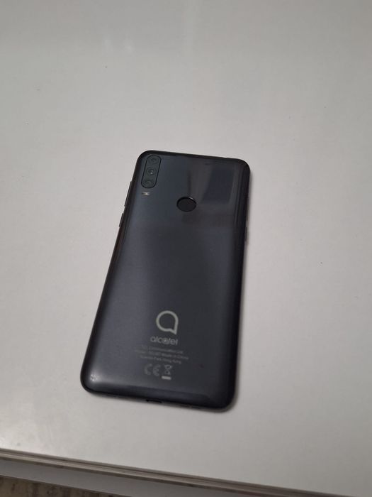 Vand telefon alcatel si motorola