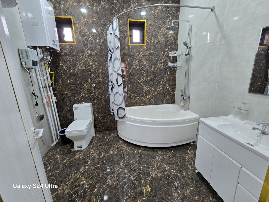 3 sotixlik xovli uy sotiladi yangi krulgan