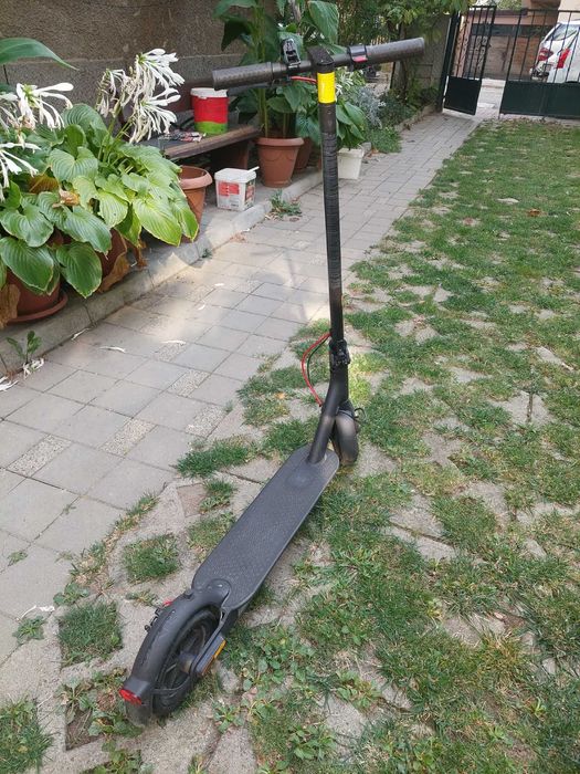 Xiaomi Mi Electric Scooter Pro 2