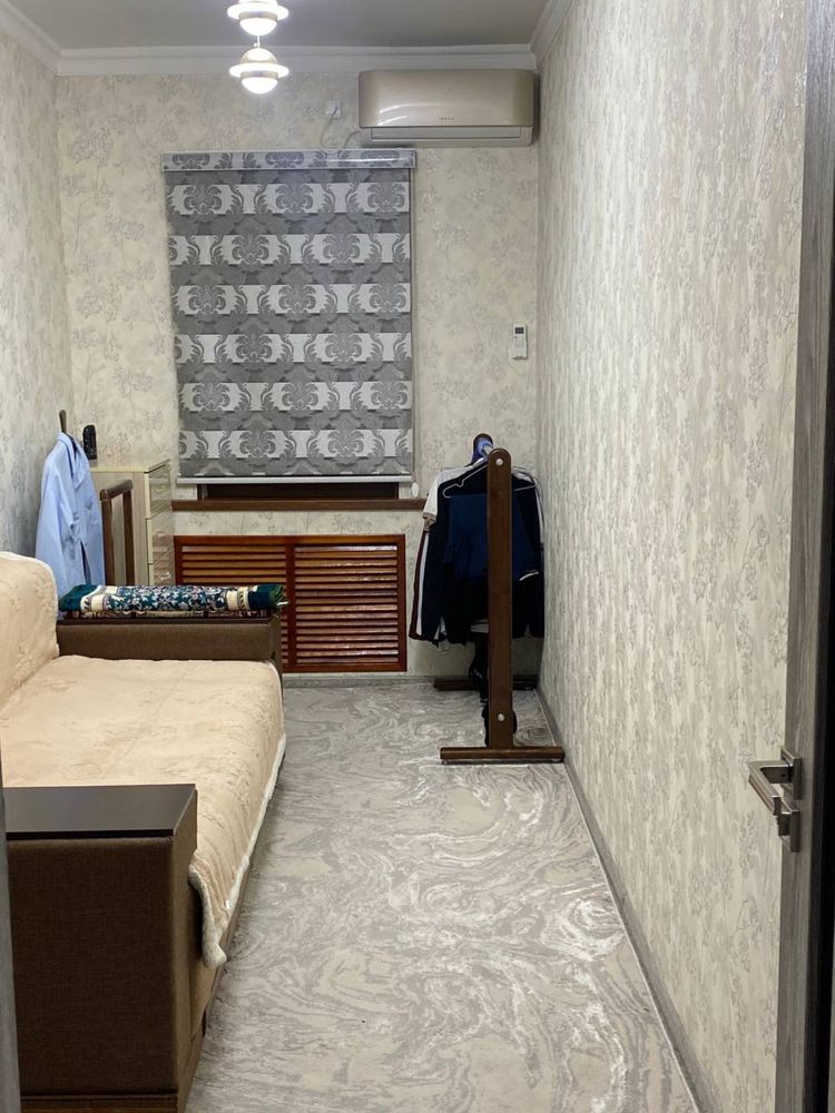 Продается квартира Алмазарский район Себзар 1/96