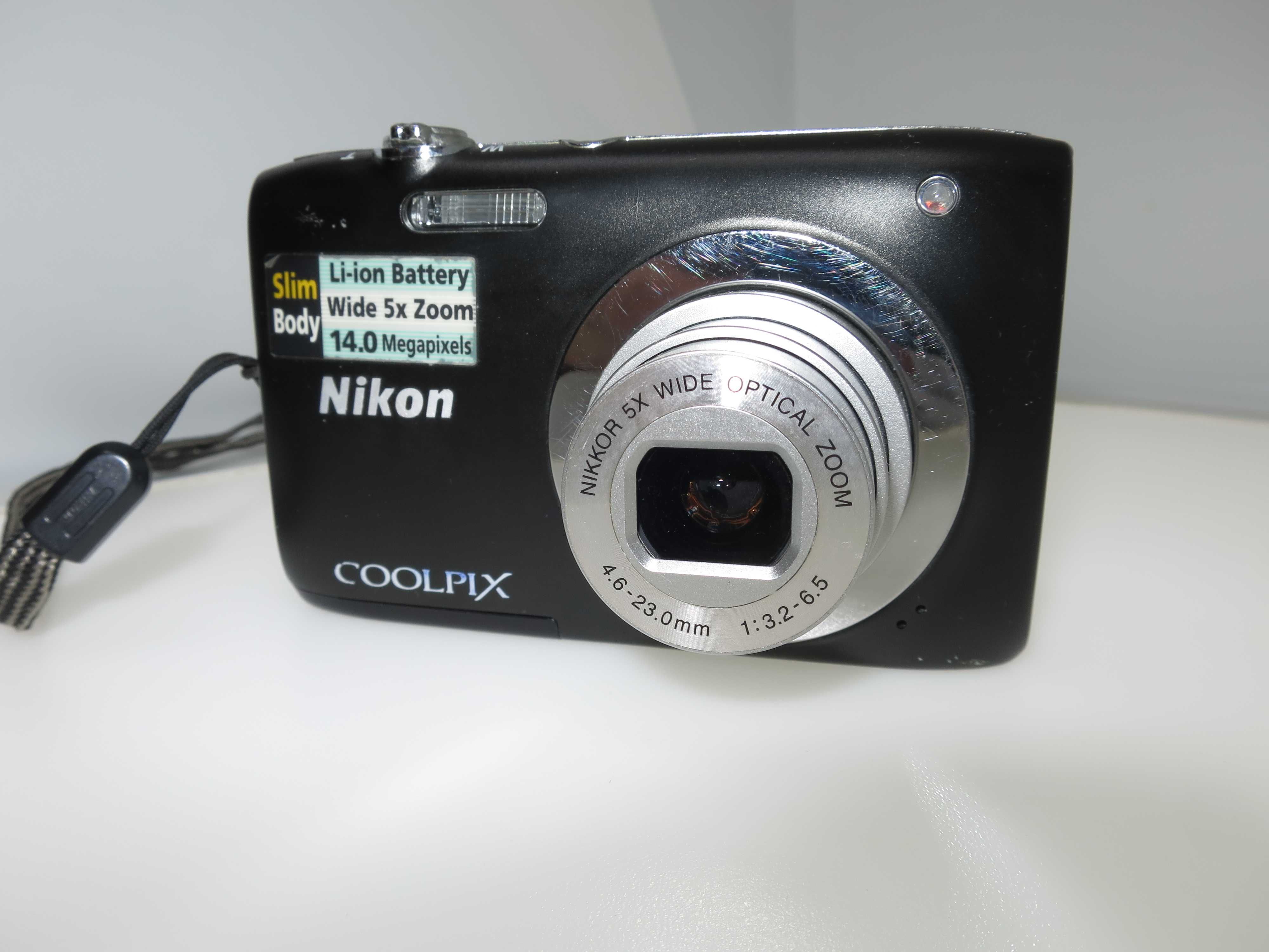 Nikon Coolpix S2600 стилен ултра компактен фотоапарат Работи Отлично