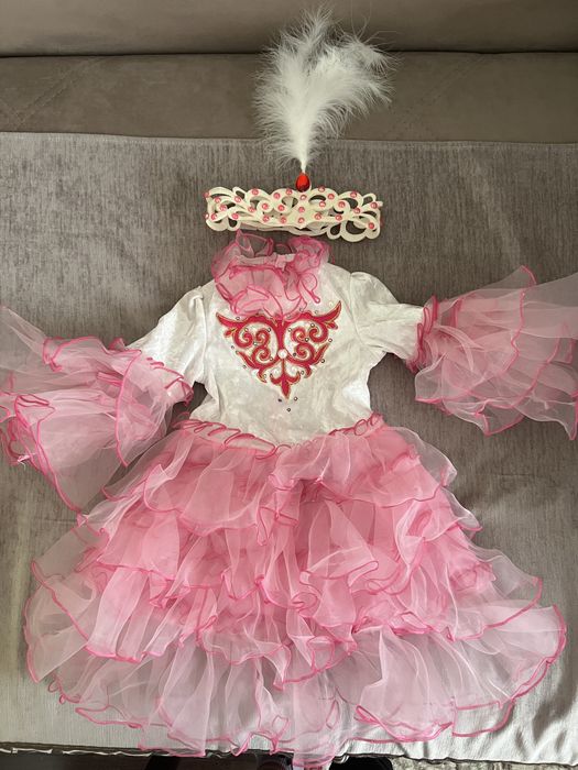 Продам платье национальное для девочки