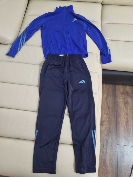 Trening Adidas băieți 9-10 ani