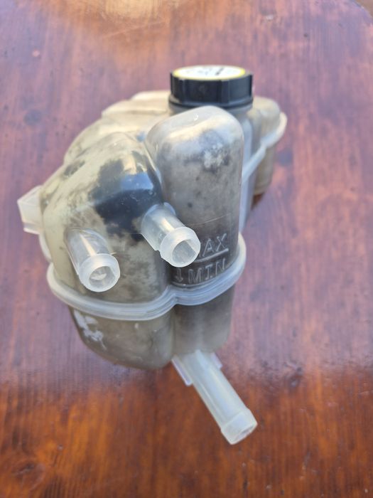 Vas expansiune cu capac ptr Ford mondeo mk5