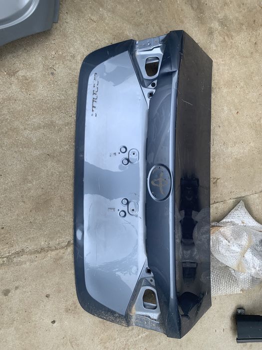 Haion Toyota Corolla hybrid sedan an 2019/2020/2021