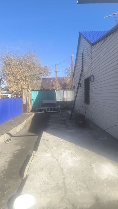 Продаётся дом район ЖБИ. Караганда