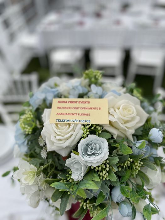 Cort evenimente și aranjamente florale de inchiriat