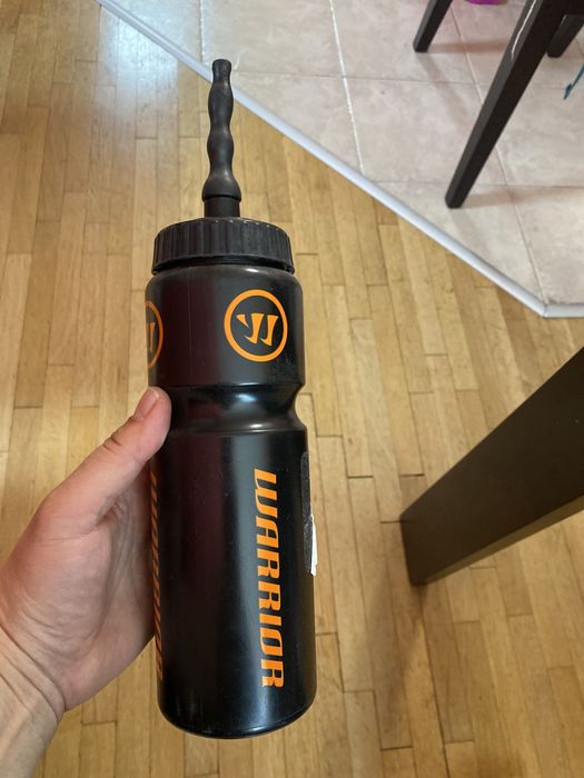 Хокей шише за вода