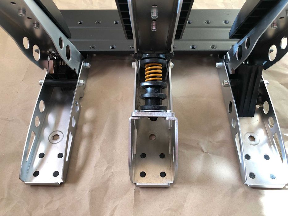 Pedale Fanatec CSL cu Frana Load Cell Kit; Sim Racing